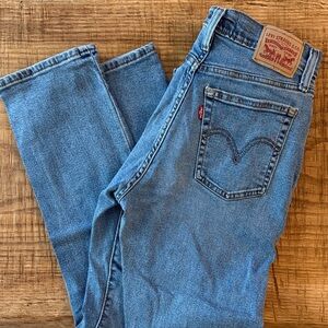 Classic Levi’s Wedgie Straight Blue Denim Jeans